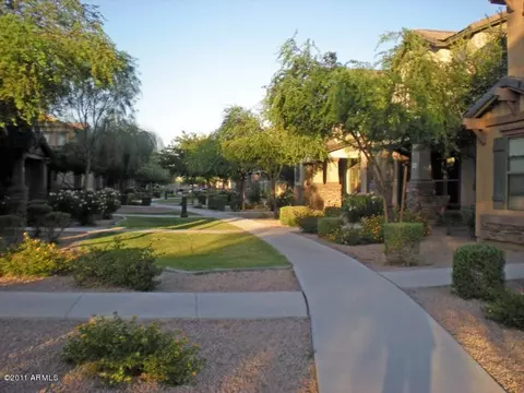 5812 E Hoover Ave, Mesa, AZ 85206 photo 2