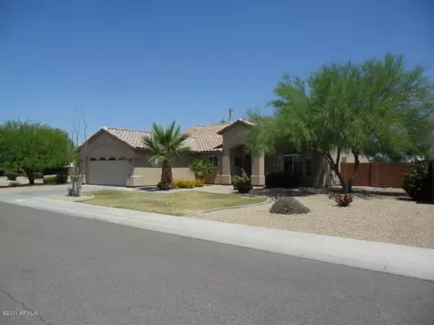 1014 E Ian Dr, Phoenix, AZ 85042 photo 3