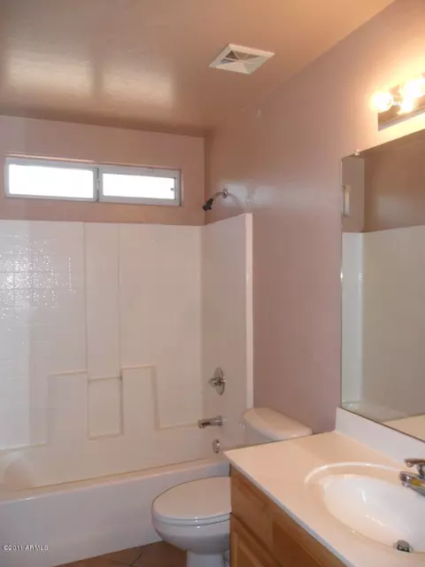 1014 E Ian Dr, Phoenix, AZ 85042 photo 23