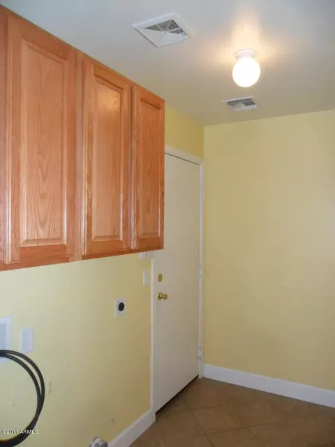 1014 E Ian Dr, Phoenix, AZ 85042 photo 16