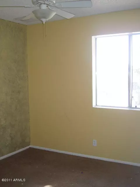 563 E Sack Dr, Phoenix, AZ 85024 photo 9