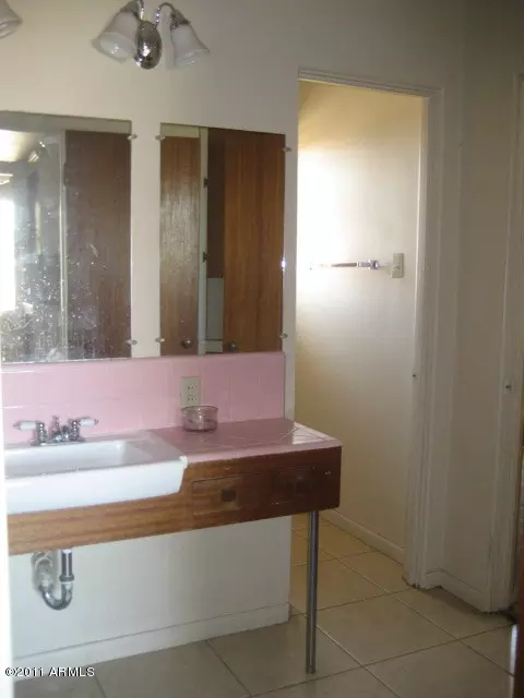 2226 W Avalon Dr, Phoenix, AZ 85015 photo 7