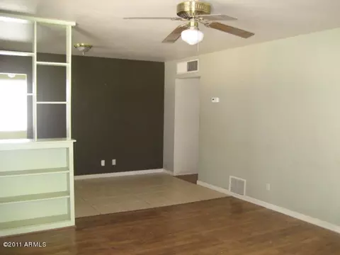 2226 W Avalon Dr, Phoenix, AZ 85015 photo 3