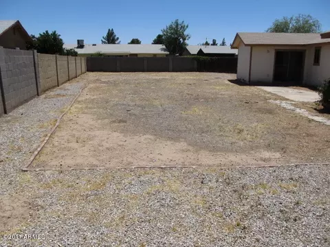 8615 W Mitchell Dr, Phoenix, AZ 85037 photo 5