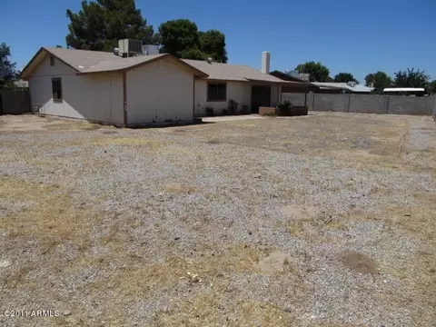 8615 W Mitchell Dr, Phoenix, AZ 85037 photo 2