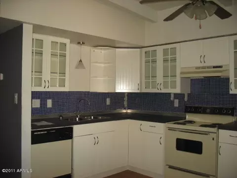 1347 E Pierson St, Phoenix, AZ 85014 photo 8