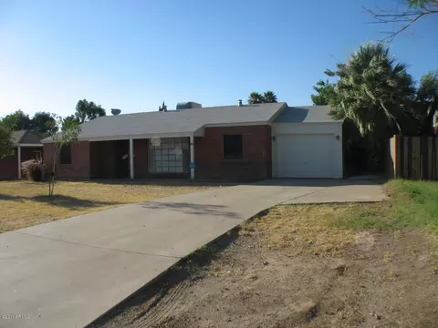 826 E Lawrence Rd, Phoenix, AZ 85014 photo 1
