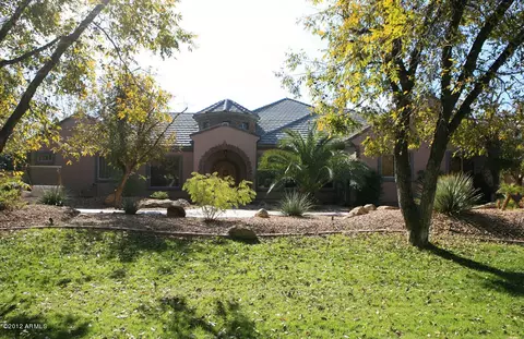 15445 E Bronco Ct, Gilbert, AZ 85298 photo 2