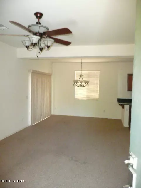 859 E Stottler Dr, Gilbert, AZ 85296 photo 3