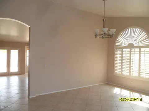 2253 E San Tan Dr, Gilbert, AZ 85296 photo 2