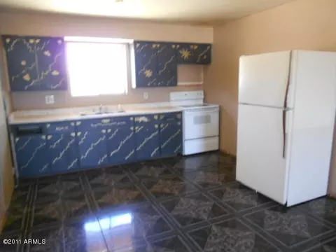 303 E Holmes Ave, Mesa, AZ 85210 photo 4
