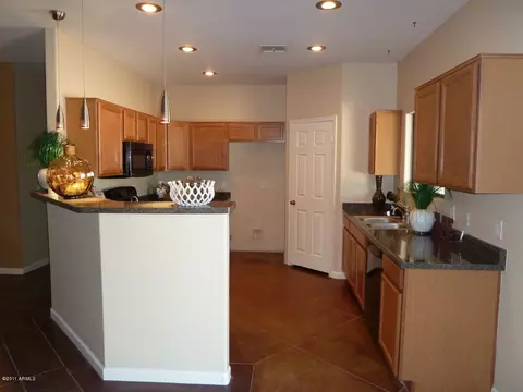 1379 S Warner Dr, Apache Junction, AZ 85220 photo 3
