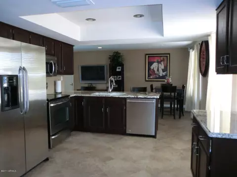 3741 E Charter Oak Rd, Phoenix, AZ 85032 photo 2