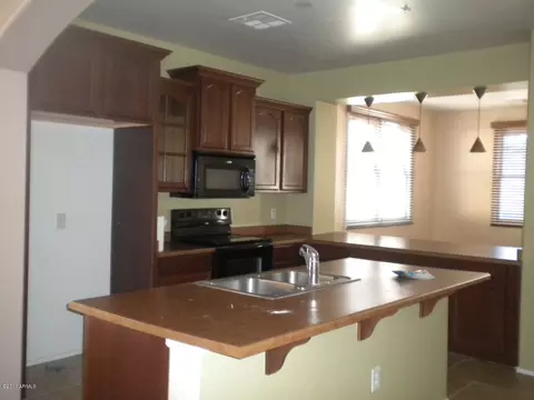 3658 E Leslie Dr, Gilbert, AZ 85296 photo 3
