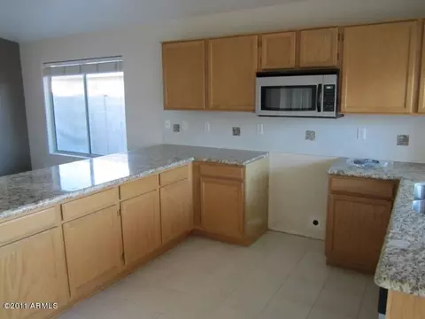 4501 E Mountain Sage Dr, Phoenix, AZ 85044 photo 4