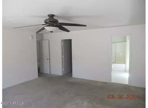 411 E Milada Dr, Phoenix, AZ 85042 photo 9