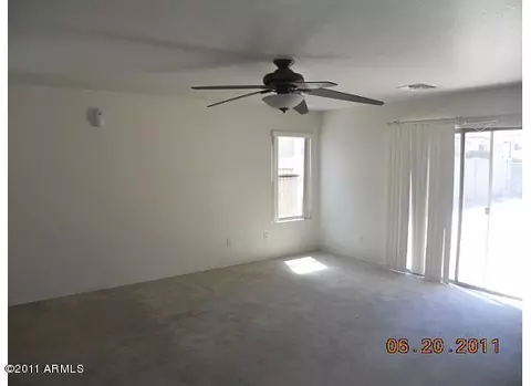 411 E Milada Dr, Phoenix, AZ 85042 photo 2