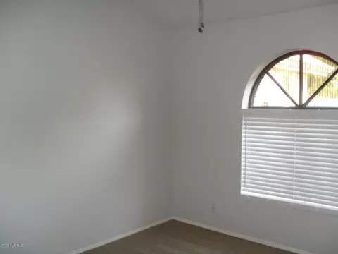 5811 Ellis St, Mesa, AZ 85205 photo 3