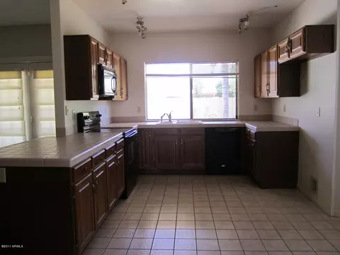 5707 E Huber St, Mesa, AZ 85205 photo 6