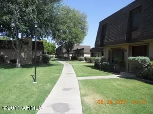 1722 E Dunbar Dr, Tempe, AZ 85282 photo 2