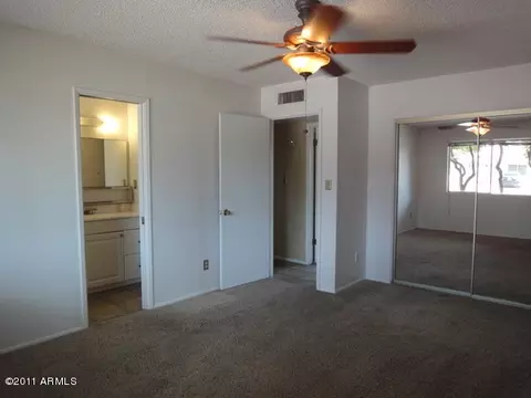 2427 E Sylvia St, Phoenix, AZ 85032 photo 7