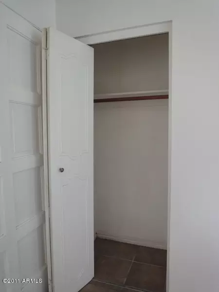 2427 E Sylvia St, Phoenix, AZ 85032 photo 3
