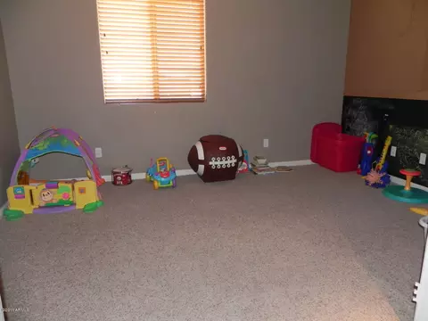 25614 N Singbush Loop, Phoenix, AZ 85083 photo 8