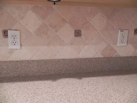 25614 N Singbush Loop, Phoenix, AZ 85083 photo 11