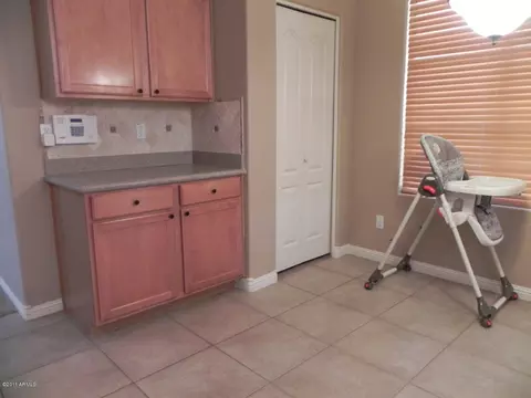 25614 N Singbush Loop, Phoenix, AZ 85083 photo 10