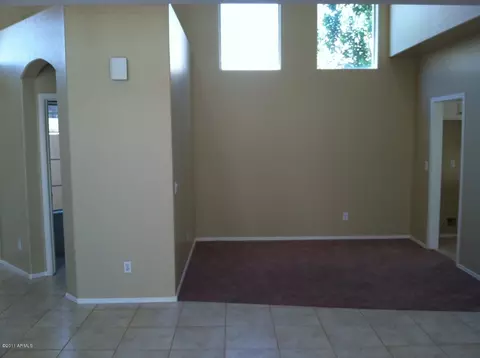 1136 E Silverwood Dr, Phoenix, AZ 85048 photo 9