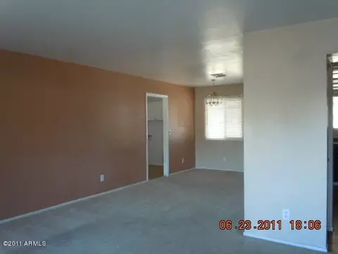 11027 Elton Ave, Mesa, AZ 85208 photo 2