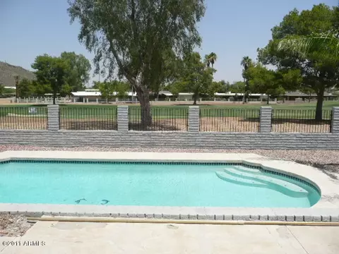 552 W Thunderbird Rd, Phoenix, AZ 85023 photo 2