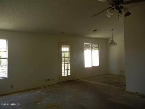 1238 E Morrow Dr, Phoenix, AZ 85024 photo 3