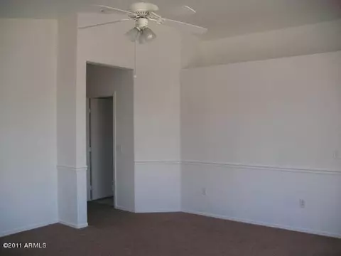 2450 E Oxford Ct, Gilbert, AZ 85295 photo 9
