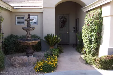 3052 E Hackamore St, Mesa, AZ 85213 photo 2
