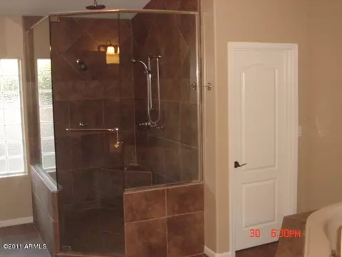 1852 E Washington Ave, Gilbert, AZ 85234 photo 8