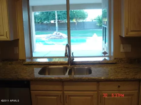 1852 E Washington Ave, Gilbert, AZ 85234 photo 6