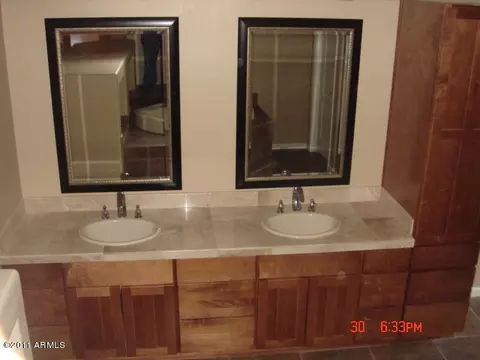 1852 E Washington Ave, Gilbert, AZ 85234 photo 7