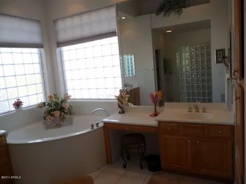 1302 E Sunburst Ln, Tempe, AZ 85284 photo 28