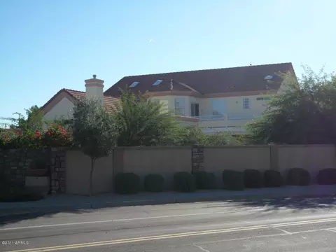 1302 E Sunburst Ln, Tempe, AZ 85284 photo 2