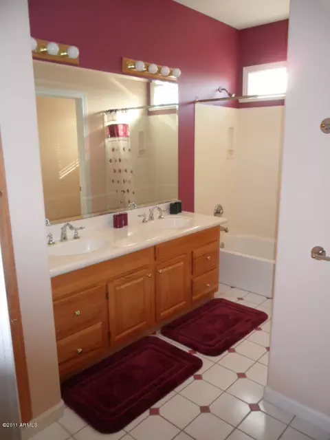 1302 E Sunburst Ln, Tempe, AZ 85284 photo 25