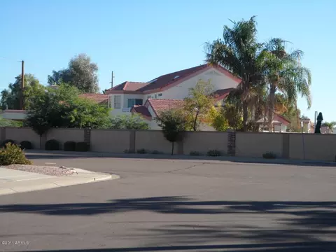 1302 E Sunburst Ln, Tempe, AZ 85284 photo 3