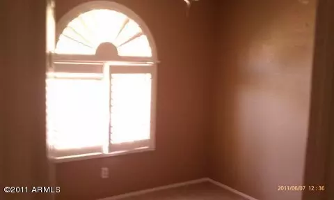 561 E San Angelo Ave, Gilbert, AZ 85234 photo 5