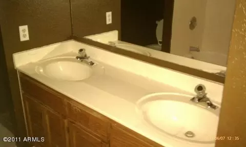 561 E San Angelo Ave, Gilbert, AZ 85234 photo 6