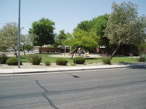9443 E Osage Ave, Mesa, AZ 85212 photo 3