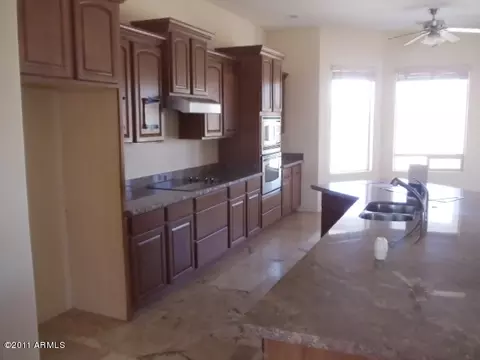 1046 E Dolores Rd, Phoenix, AZ 85086 photo 7