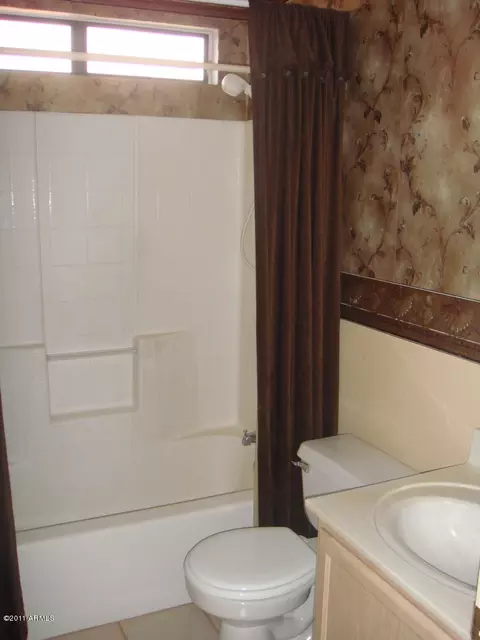 4526 E Tanglewood Dr, Phoenix, AZ 85048 photo 8