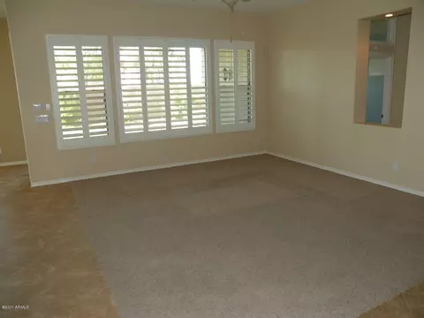 2649 E Blue Spruce Ln, Gilbert, AZ 85298 photo 2