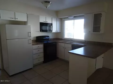 2741 E Dahlia Dr, Phoenix, AZ 85032 photo 8