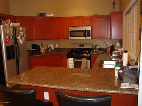 3910 E Rockwood Dr, Phoenix, AZ 85050 photo 3